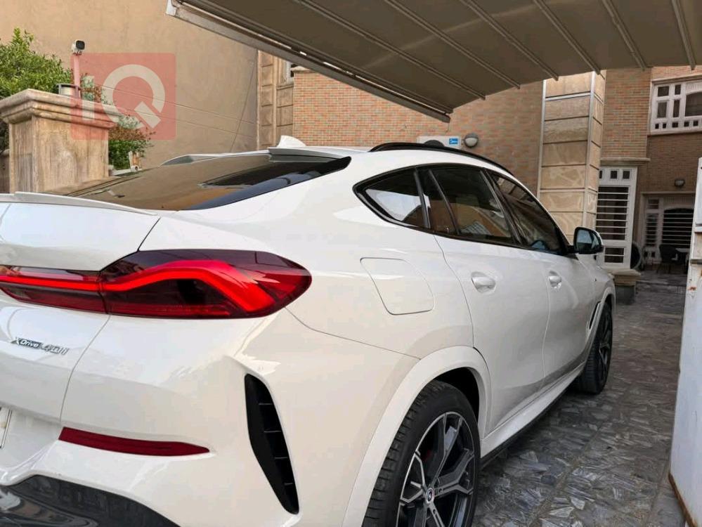 بي ام دبليو X6